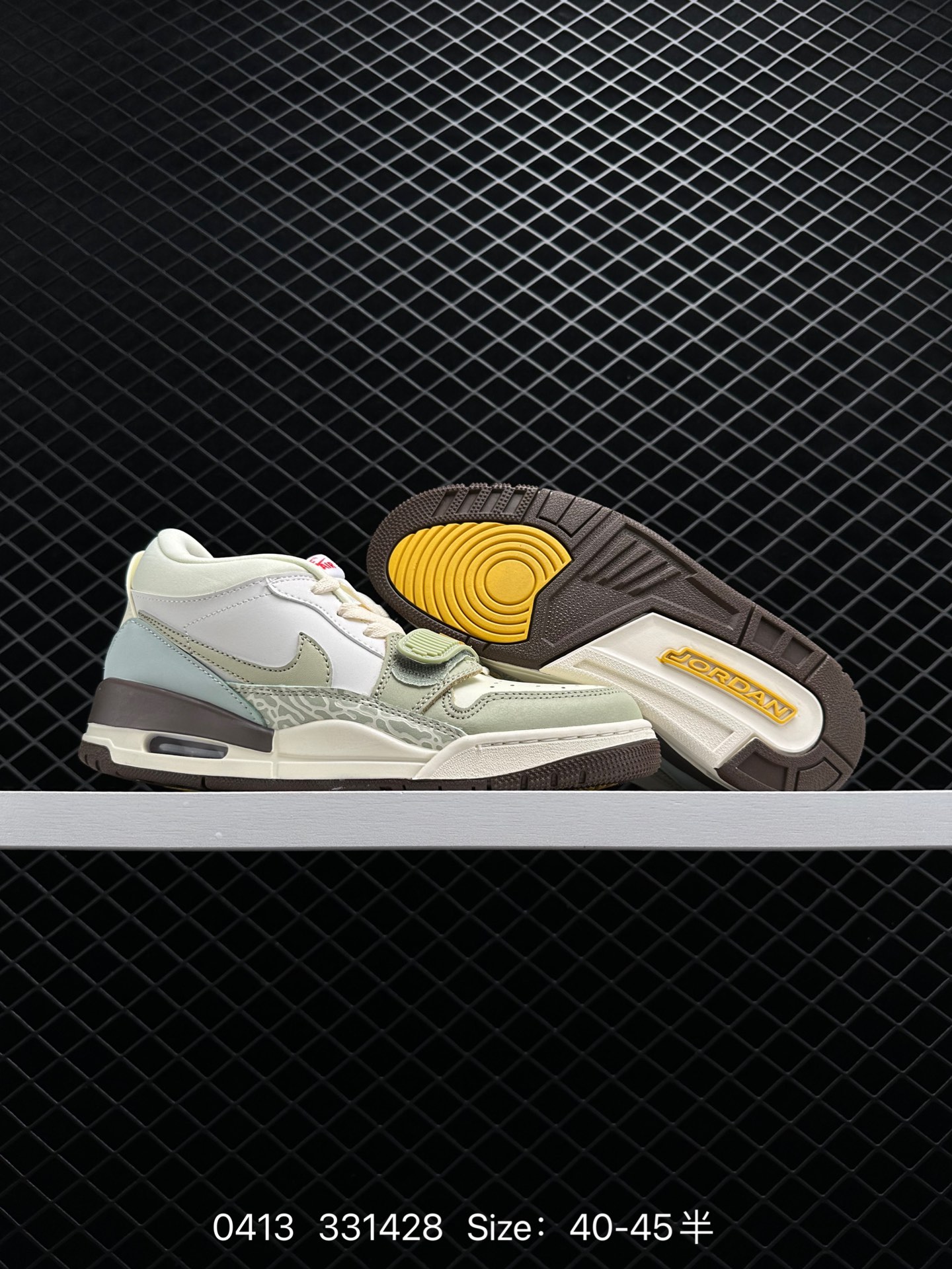 Air Jordan  Legacy 312